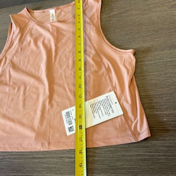 NWT Lululemon Sculpt Cropped Tank size 8 (color antique nude) - Picture 4 of 5